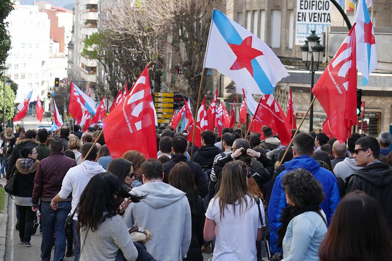 16-04-05 Folga Centros Chamadas Vigo 019.JPG